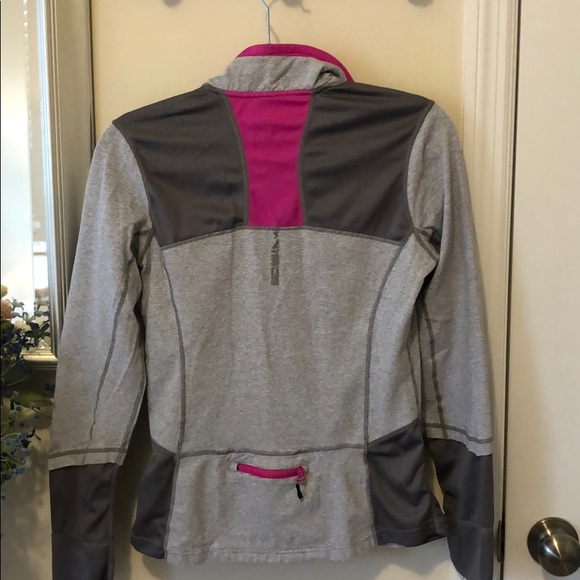 MPG 1/4 zip Active Top - Picture 3 of 4